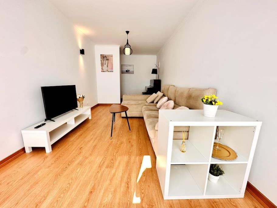 Sweety Bela Vista Apartment Lisboa Eksteriør bilde